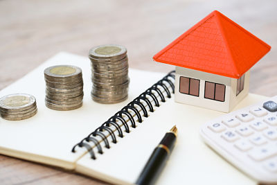 Blog - Managing Property Finances: Shelley's Experience