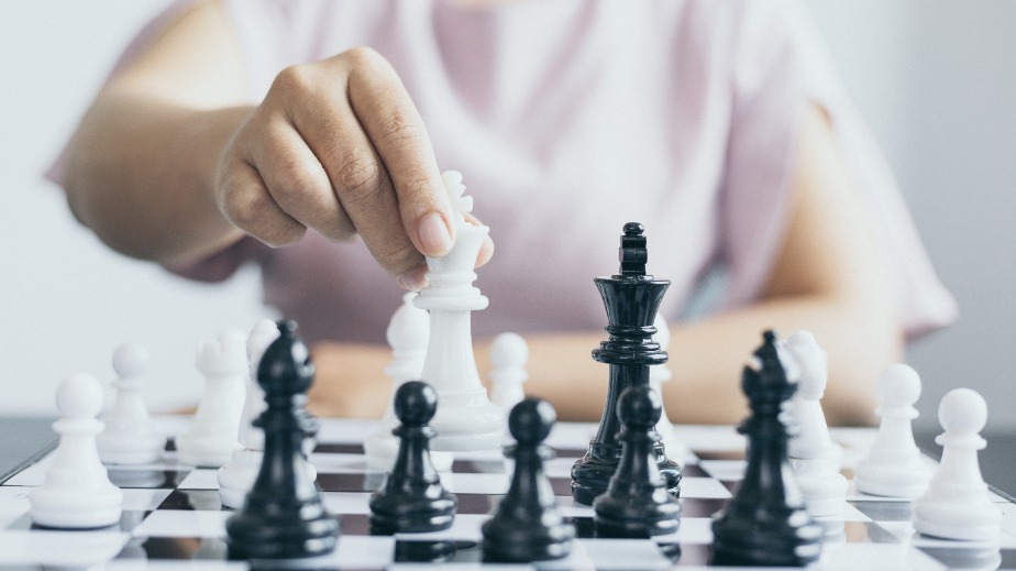 What is Zugzwang in chess? - Chess Terms 